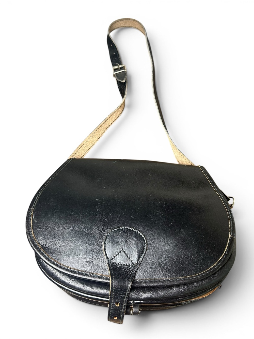 Vintage Black Leather Shoulder Bag Cartridge Loop Interior Crossbody